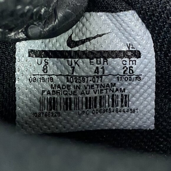 Nike Tiempo Legend 7 Soccer Cleats Men's Size 8 Black Gold Shoes Football - Picture 9 of 9